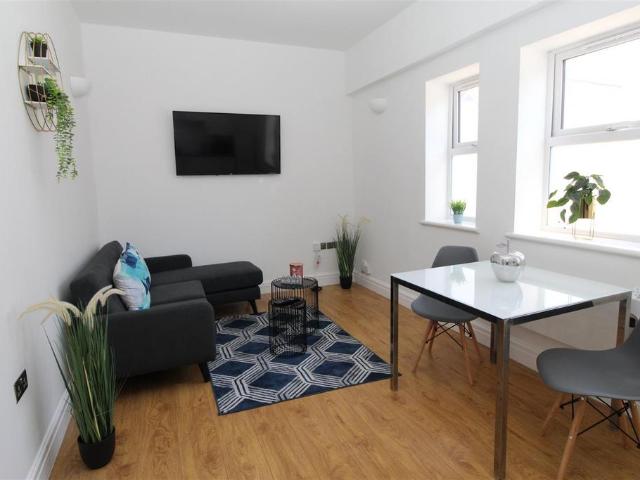 Apartment for rent in Falcon Lodge, Wales