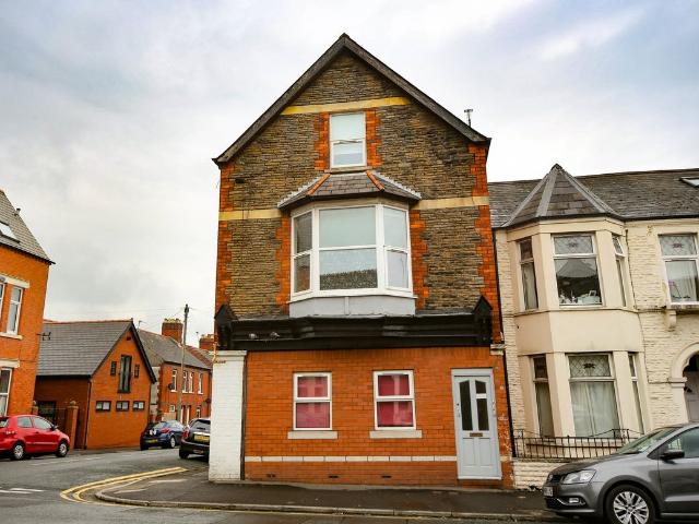 Apartment for rent in Falcon Lodge, Wales