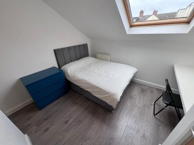 Apartment for rent in Falcon Lodge, Wales