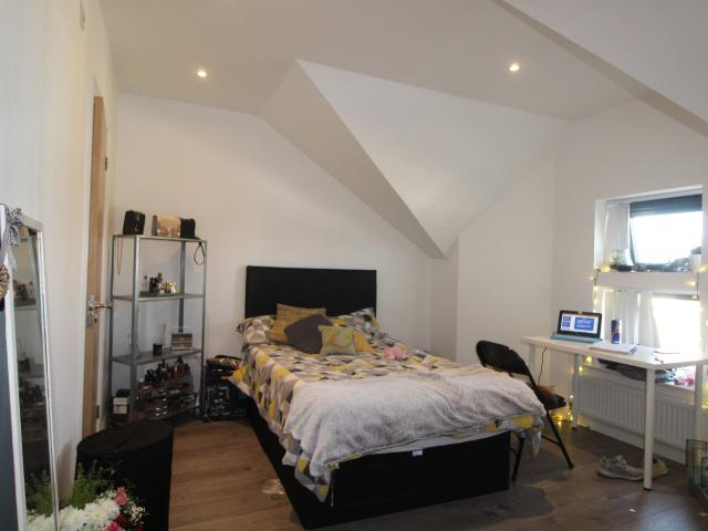 House for rent in Plasnewydd, Falcon Lodge