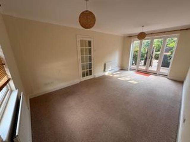 Apartment for rent in St. Mildred's, The Bridge