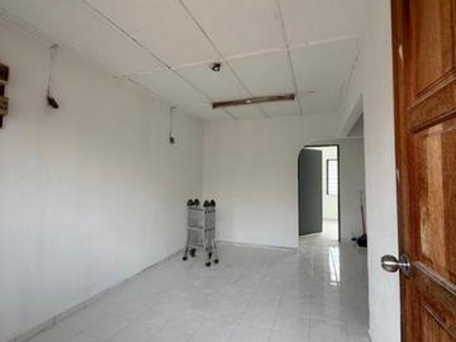 Flat for sale in Country Heights Damansara, Kuala Lumpur