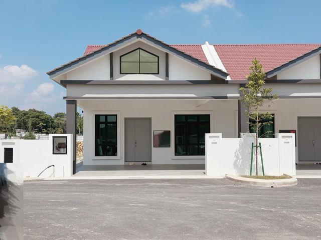 Residential House for sale in Malaka