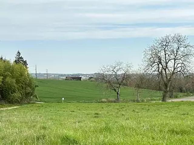 Terrain vente à Châtellerault, Monthoiron