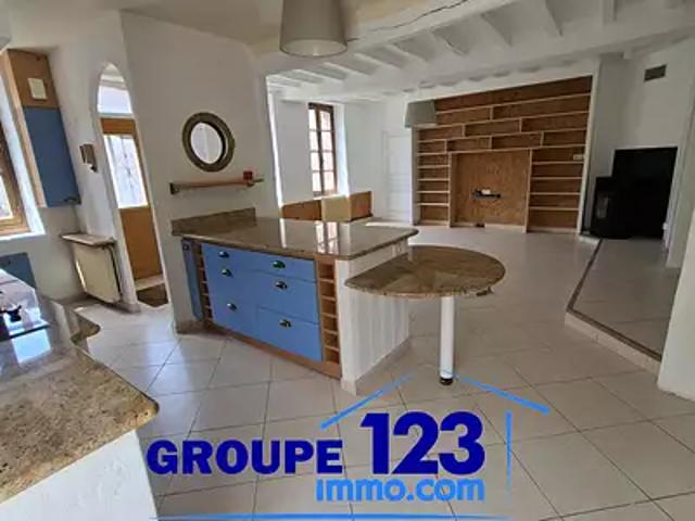 Maison vente à Aillant-sur-Tholon, Montholon