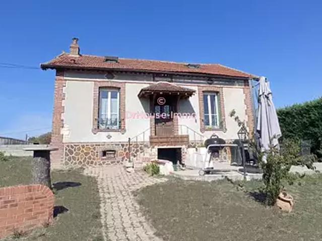 Maison vente à Chaumont, Égleny