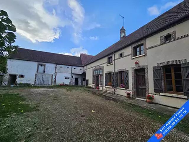 Maison vente à Aillant-sur-Tholon, Montholon