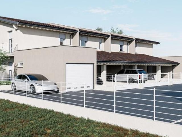 Villa Indipendente in vendita a Montichiari, Lombardia