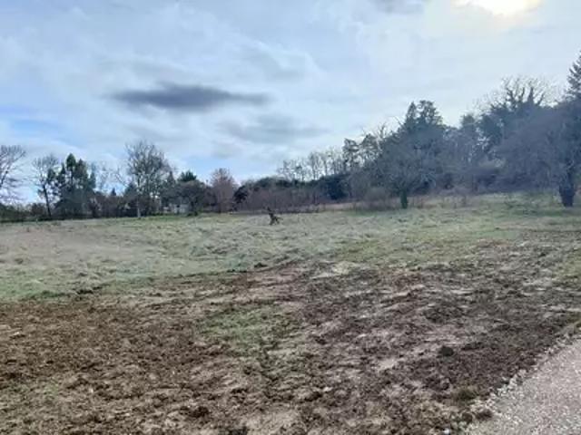 Terrain vente à Sarlat-la-Canéda, Montignac