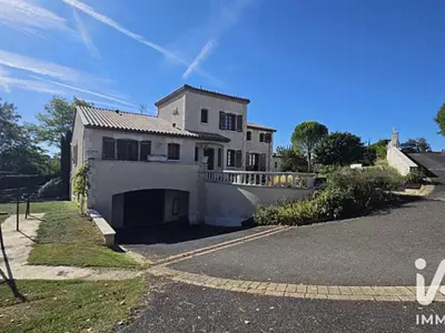 Maison vente à Les Croix, La Boixe