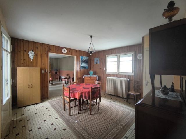 Maison vente à Confolens, Montignac-charente