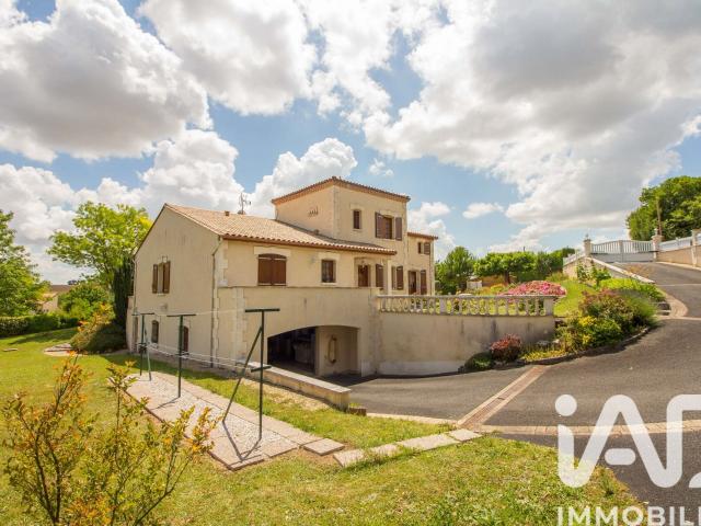 Maison vente à Confolens, Montignac-charente
