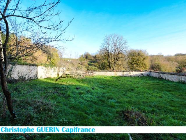 Maison vente à Confolens, Montignac-charente