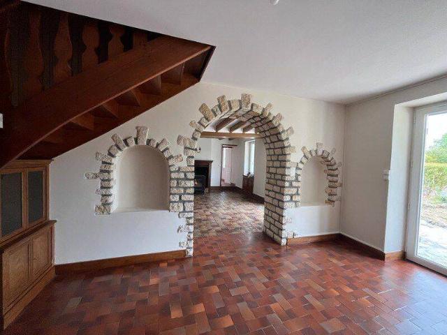 Maison location à Le Clou, Montigny