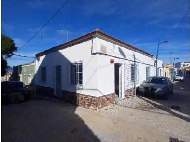 Loja alugar em Alto das Vinhas Grandes, Montijo