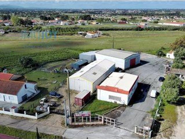 Loja alugar em Jardia, Montijo