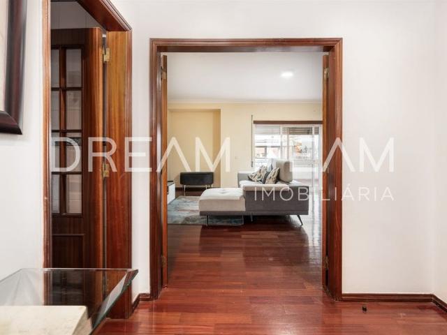 Apartamento alugar em Setúbal
