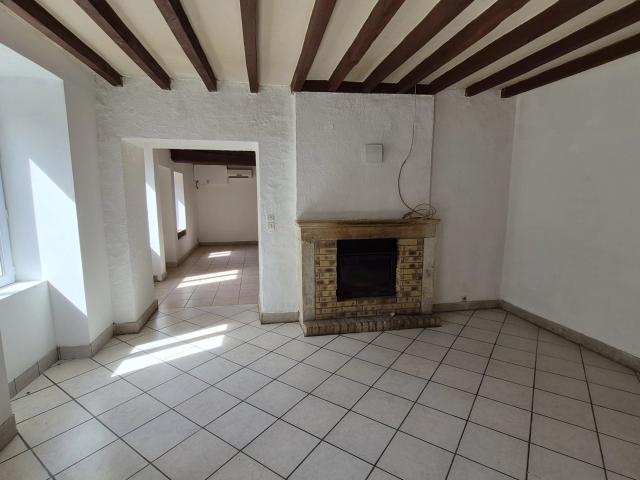 Appartement vente à Montillot, Yonne