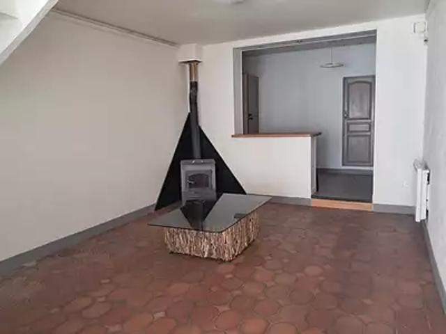 Maison location à Aux Tetes, Montlieu-la-Garde