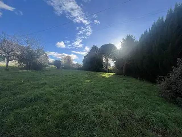 Terrain vente à Montluçon