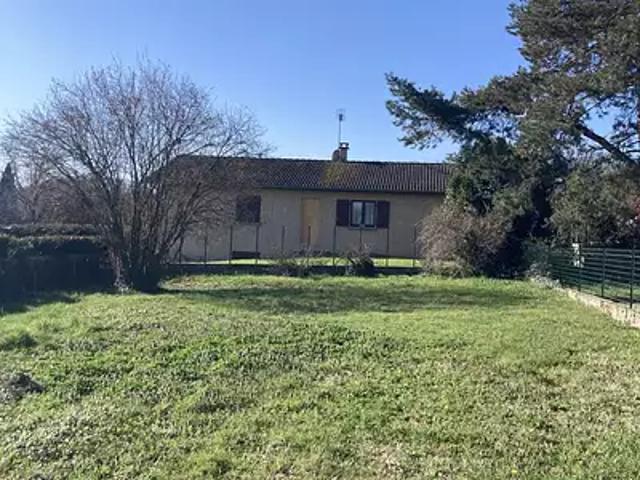 Terrain vente à Bourg-en-Bresse, Montluel