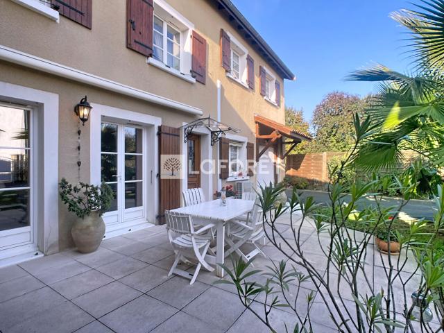 Maison vente à Bourg-en-Bresse, Montmerle-sur-saône