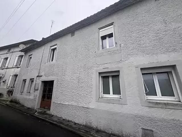 Maison vente à Angoulême, Montmoreau-saint-cybard