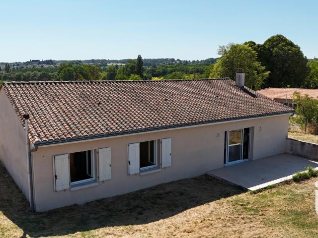 Maison vente à Montmoreau-saint-cybard