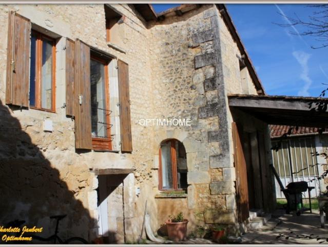 Maison vente à Angoulême, Montmoreau-saint-cybard