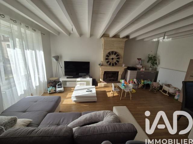 Maison vente à Angoulême, Montmoreau-saint-cybard