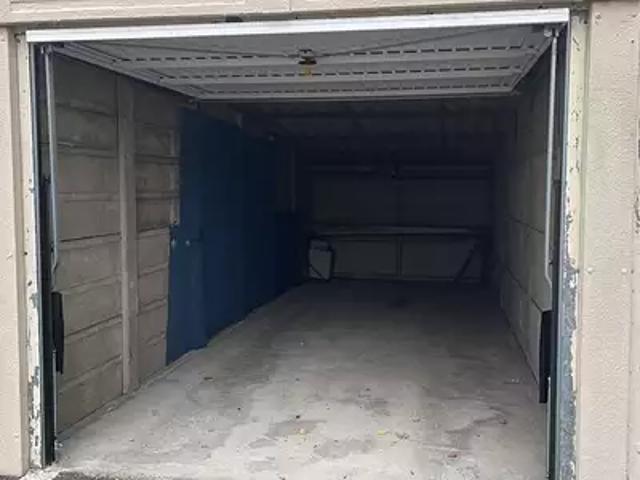 Garage location à Les Parcs de Montmorency, Montmorency