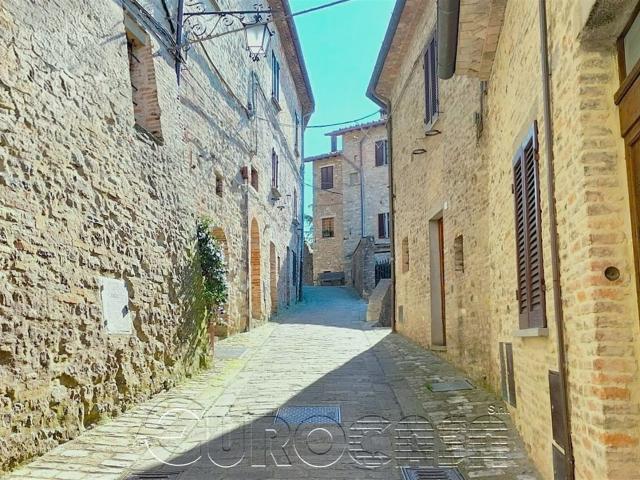 Appartamento in vendita a Montone, Umbria