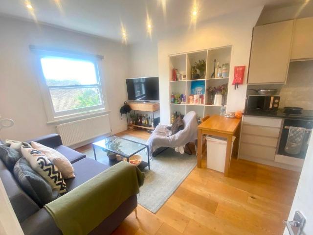 Apartment for rent in London Borough of Camden, Greater London