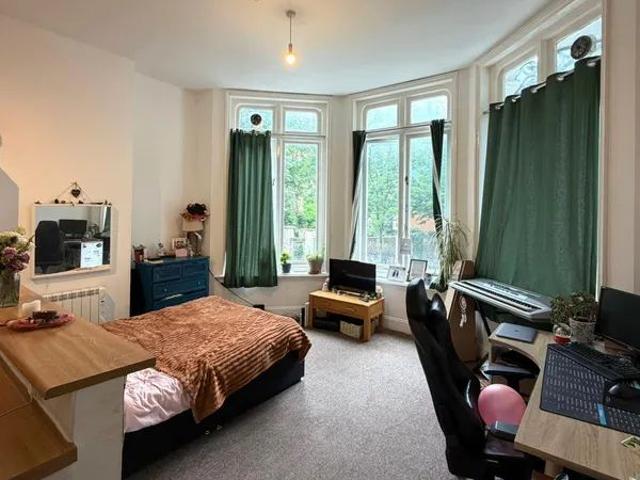 Studio for rent in Brunswick, Brighton & Hove