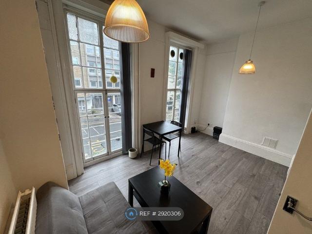 Apartment for rent in Brunswick, Brighton & Hove