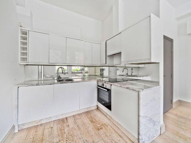 Apartment for rent in London Borough of Ealing, Greater London