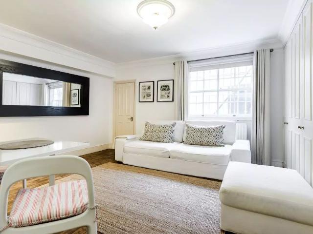Apartment for rent in Knightsbridge, Greater London