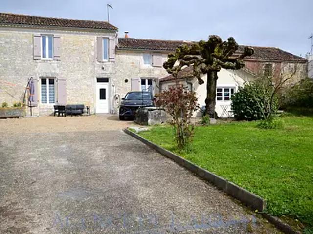 Maison vente à Saintes, Montpellier-de-médillan