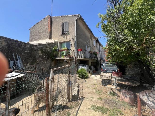 Maison vente à Nîmes, Montpezat