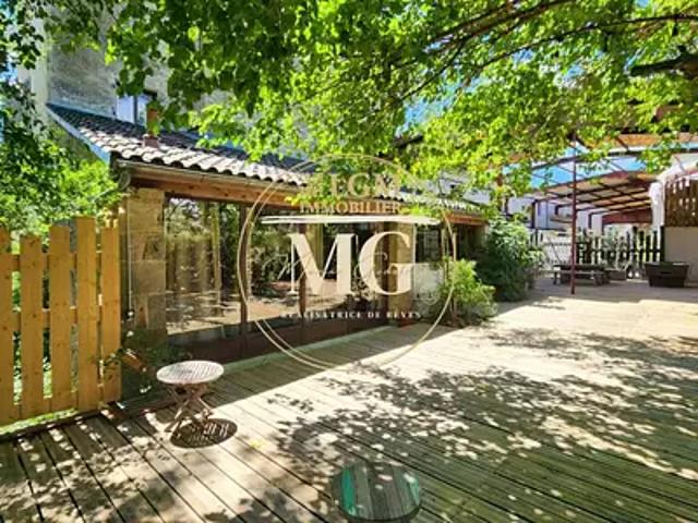 Maison vente à Largentière, Montréal