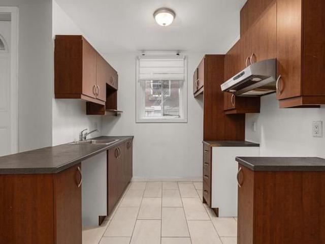 Apartment for rent in Ville-Marie, Montréal