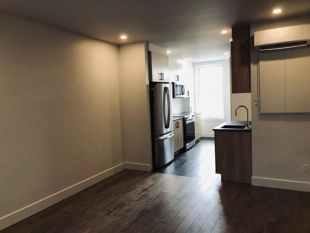 Apartment for rent in St. Leonard's, Quebec