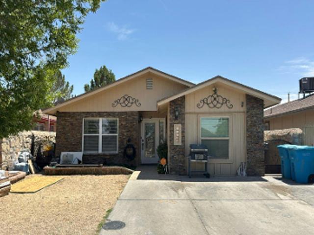 House for sale in Socorro, Texas