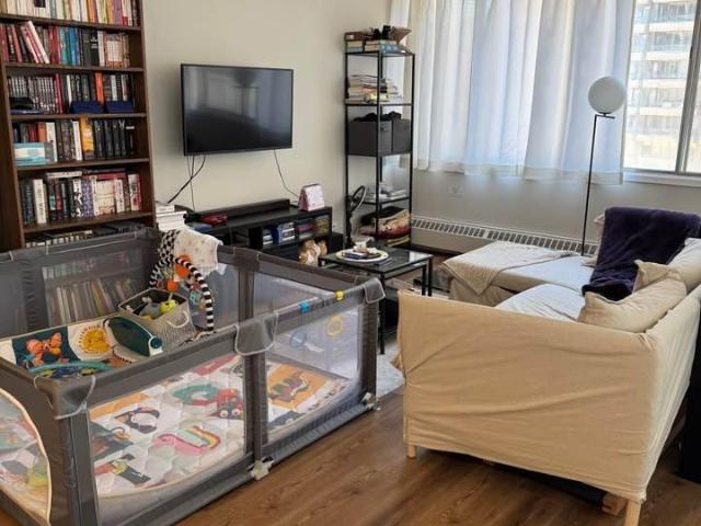 Apartment for rent in Côte-des-Neiges–Notre-Dame-de-Grâce, Montréal