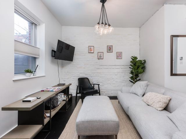 Apartment for rent in St. Leonard's, Quebec