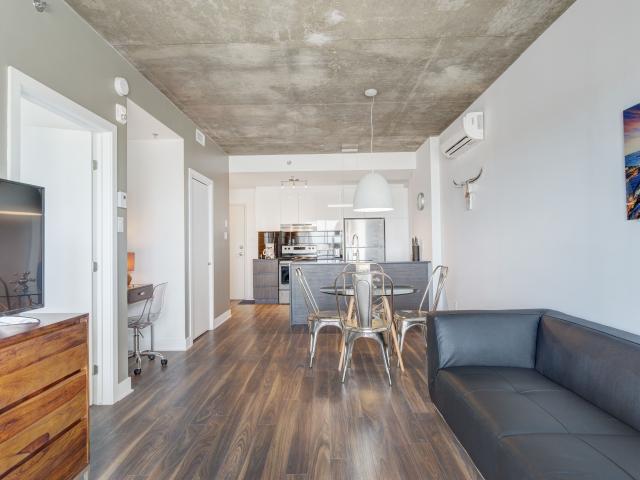 Apartment for rent in Brossard, Quebec