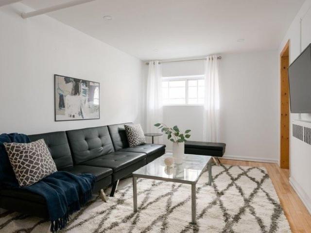 Apartment for rent in St. Leonard's, Quebec