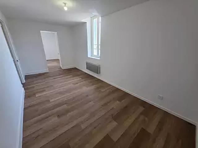 Appartement location à Grand Pont, Montréal-la-Cluse