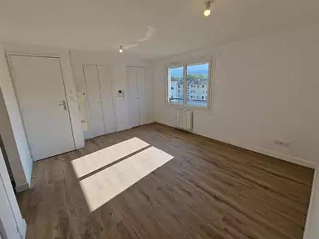 Appartement location à Nantua, Brion