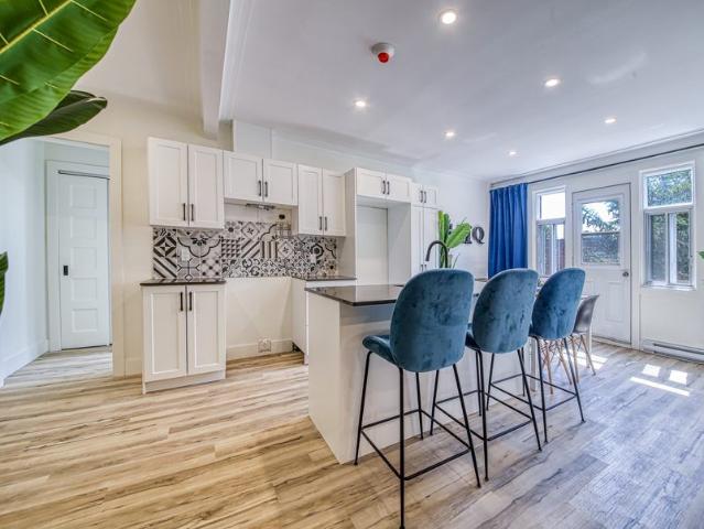 Apartment for rent in Hampstead, Quebec